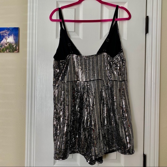 Sparkly Romper - Picture 3 of 4